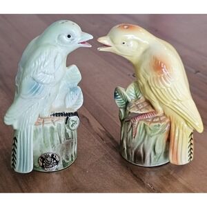 MCM‎ Vintage CMI Chadwick Birds Salt and Pepper Shakers Japan Green Yellow Bird